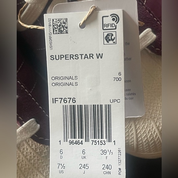 Brand New Women’s Adidas Superstars Maroon and Off-White Sneakers 7.5 - Picture 10 of 10